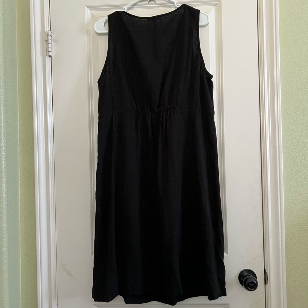 Eileen Fisher V neck linen dress - Picture 2 of 3
